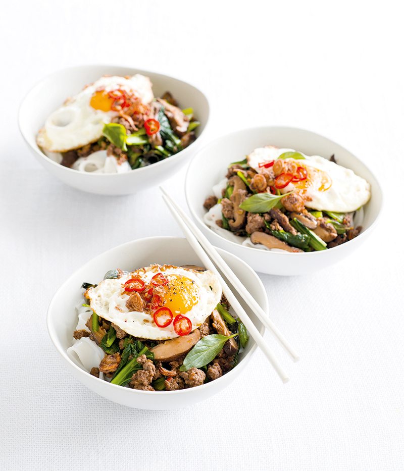 Stir-Fried Spicy Beef with Rice Noodles