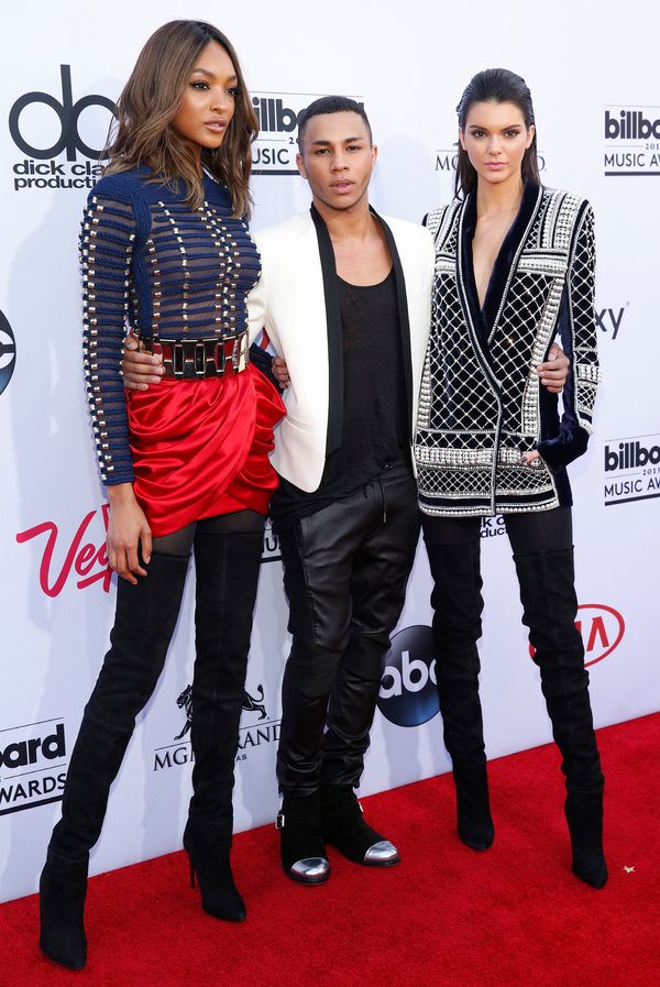 The designer Olivier Rousteing, centre, with models Jourdan Dunn, left, and Kendall Jenner at the Billboard Music Awards in Las Vegas.