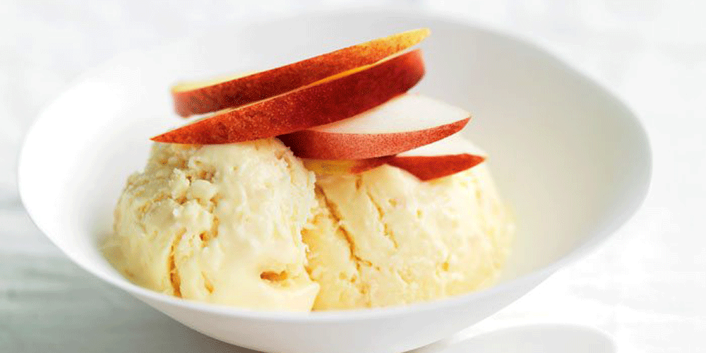 Coconut IceCream with Ginger Snaps and Nectarines