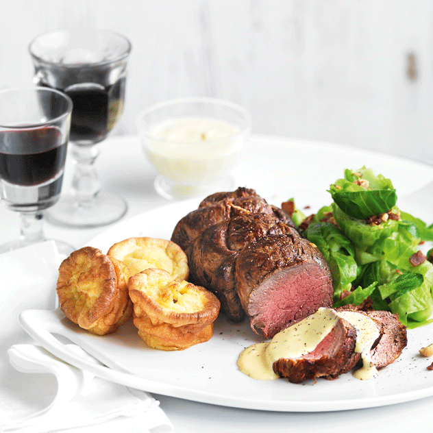 Roast Beef with Yorkshire Puddings & Bearnaise Sauce