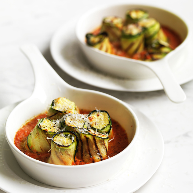 Baked Zucchini Roll-Ups with Spicy Capsicum Sauce