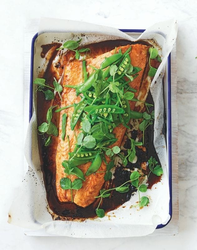 Roasted Salmon with Green Peas