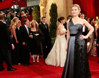 British actress Kate Winslet poses on the red carpet at the 81st Academy Awards in Hollywood, 2009.. REUTERS/Jason Reed