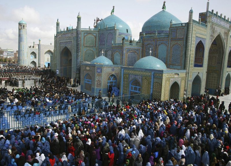 Gallery Thousands celebrate Afghan New Year MiNDFOOD