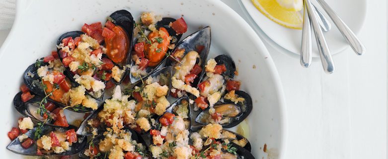 Mussels with Breadcrumb Topping