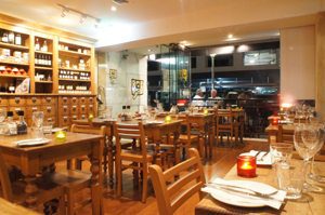 Le Pain Quotidien extends baking trade to dinner