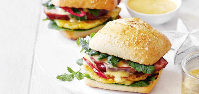 Barbecued Ham Sliders