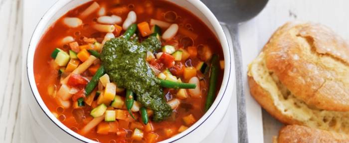 recipe-autumn-vegetable-minestrone-soup-rolls
