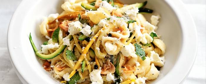 recipe-zucchini-pasta-lemon-mint-persian-feta
