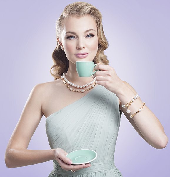 Athena was the Grecian goddess of beauty and wisdom, and Kagi's Athena Pearls collection combines gold with real cultured pearls. Available now.