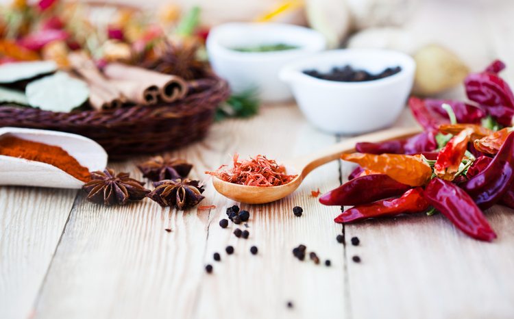 Four Spices To Soothe Your Skin