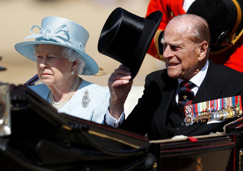 Britain's Queen Elizabeth and Prince Philip attend Trooping the Colour in London, Britain, June 17, 2017. REUTERS/Peter Nicholls 