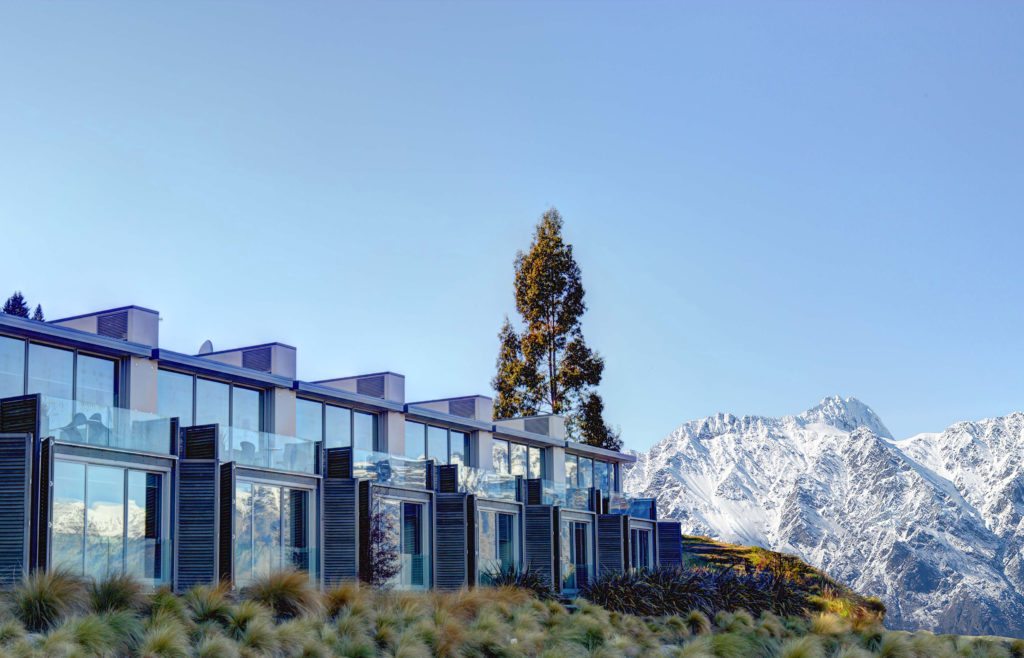 Experience Luxury at Swiss-Belsuites Pounamu Queenstown