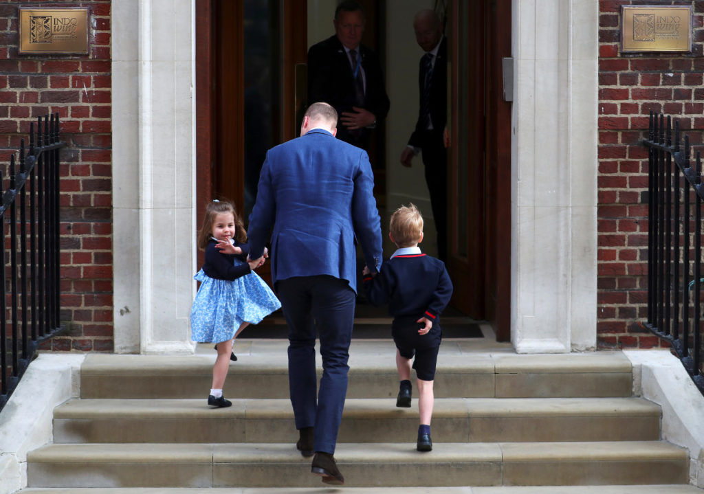 Prince William arrives at Mary's Hospital with his children Prince George and Princess Charlotte after his wife Catherine, the Duchess of Cambridge, gave birth to a son, in London, April 23, 2018. REUTERS/Hannah McKay     
