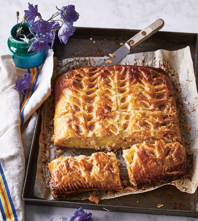 Salmon & Fennel Pie Recipe