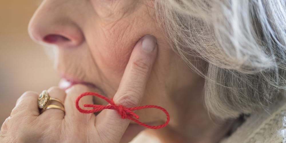 Red string for dementia