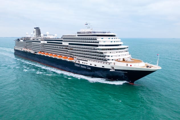 The MS Nieuw Statendam en route to Fort Lauderdale from Rome.