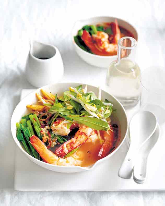 Tom Yam Kung (Hot & Sour Prawn Soup) Recipe