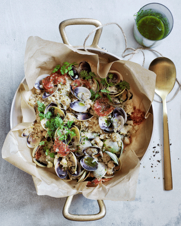 Clams Baked in Paper with Chickpeas, Burghul Wheat & Salami Recipe