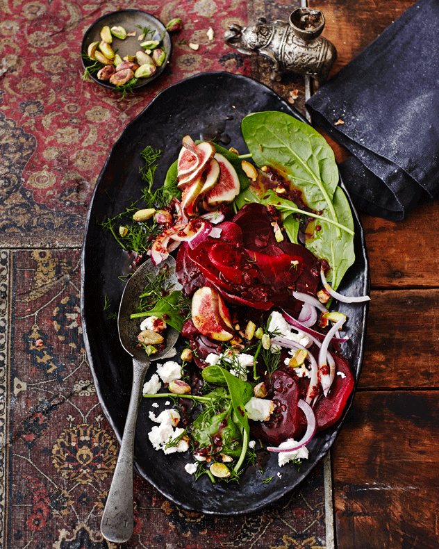 Spinach Salad with Beetroot & Figs Recipe