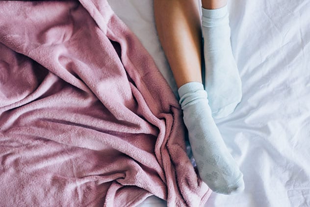 What are the health benefits of a weighted blanket?