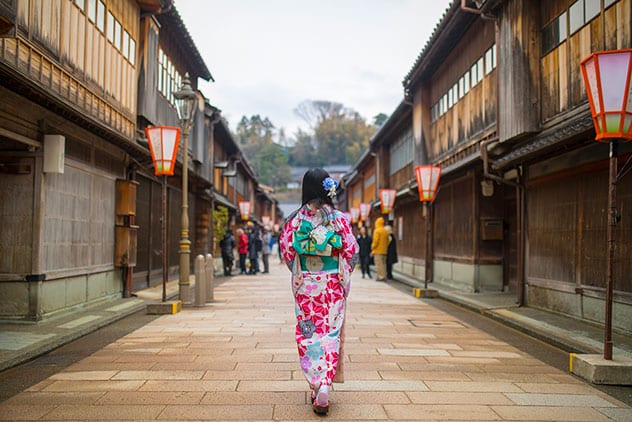 Onsen resorts to sake tastings: 11 best things to do in Ishikawa
