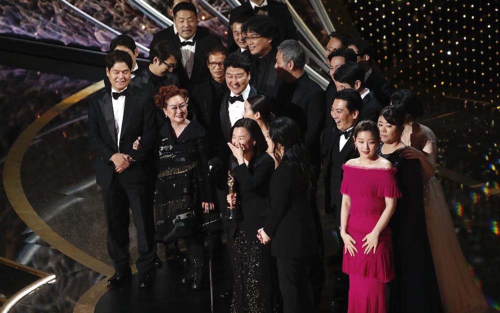 Kwak Sin Ae and Bong Joon-ho win the Oscar for Best Picture for "Parasite" at the 92nd Academy Awards in Hollywood, Los Angeles, California, U.S., February 9, 2020. REUTERS/Mario Anzuoni