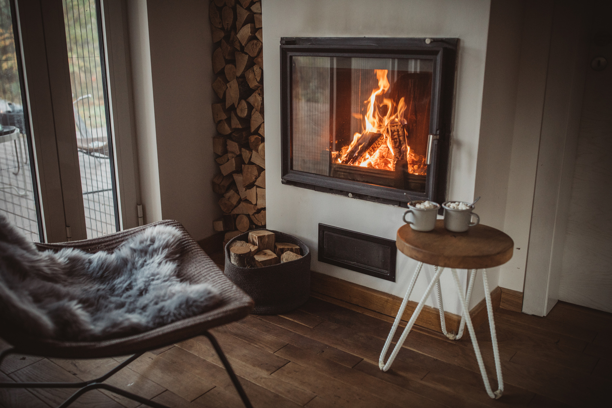 How you can minimise air pollution from your wood-burning fireplace