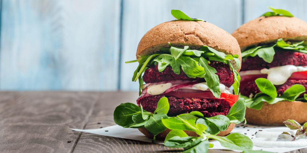 5 benefits of eating less meat