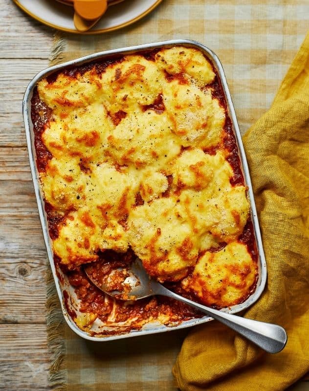 Bolognese Polenta Bake | MiNDFOOD