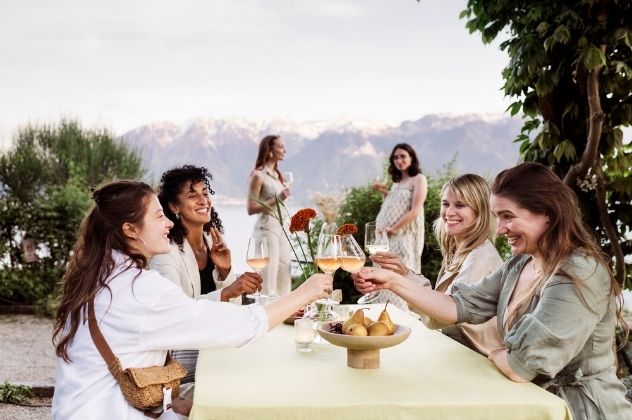 Share adventures with friends in Switzerland’s diverse cities