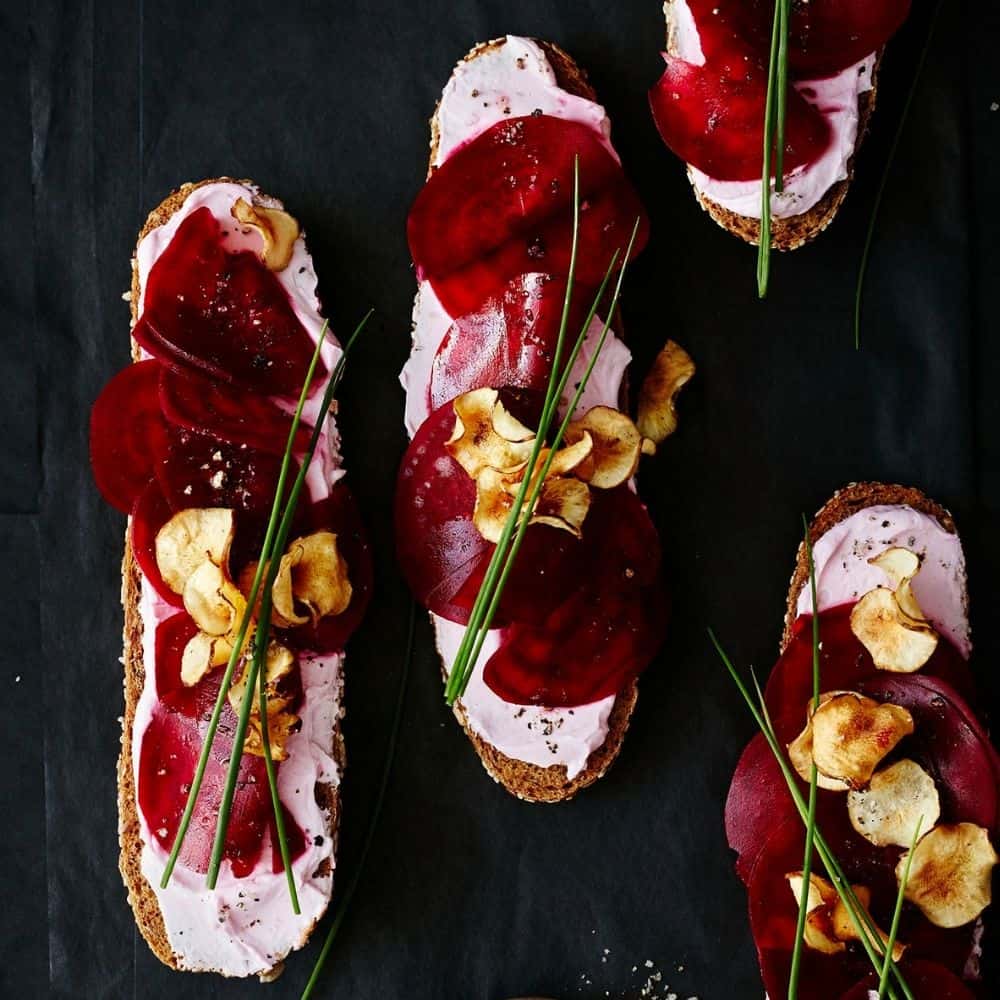 Wholemeal Bread with Beetroot & Jerusalem Artichoke