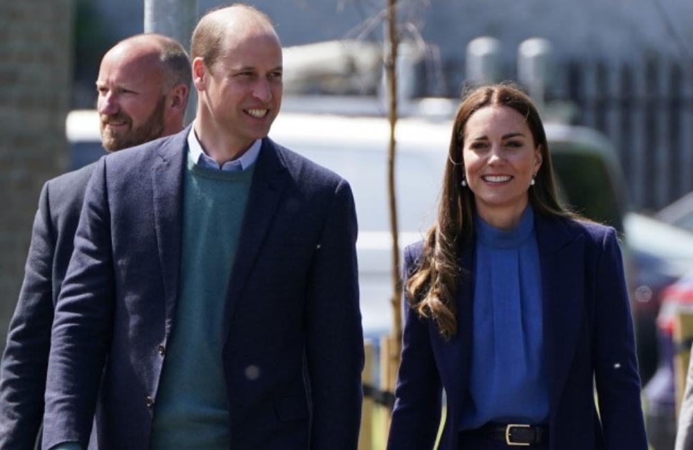 Duke and Duchess of Cambridge ‘moving to Windsor home to be close to Queen’