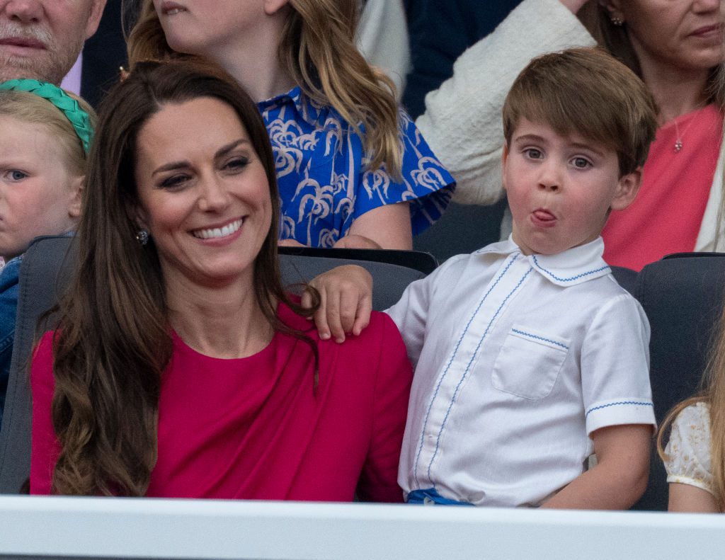 Catherine, Duchess of Cambridge and Prince Louis of Cambridge attend the Platinum Pageant on The Mall on June 5, 2022 in London, England. (Photo by Mark Cuthbert/UK Press via Getty Images)