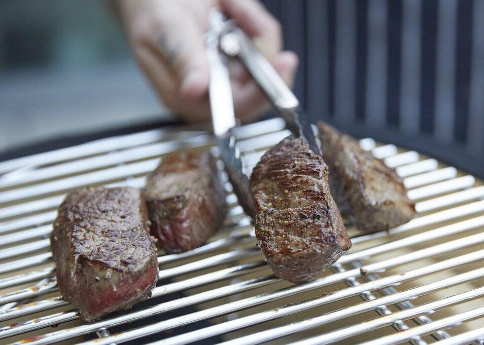 Sure Fire Tips: What you need to cook the perfect Silver Fern Farms steak 