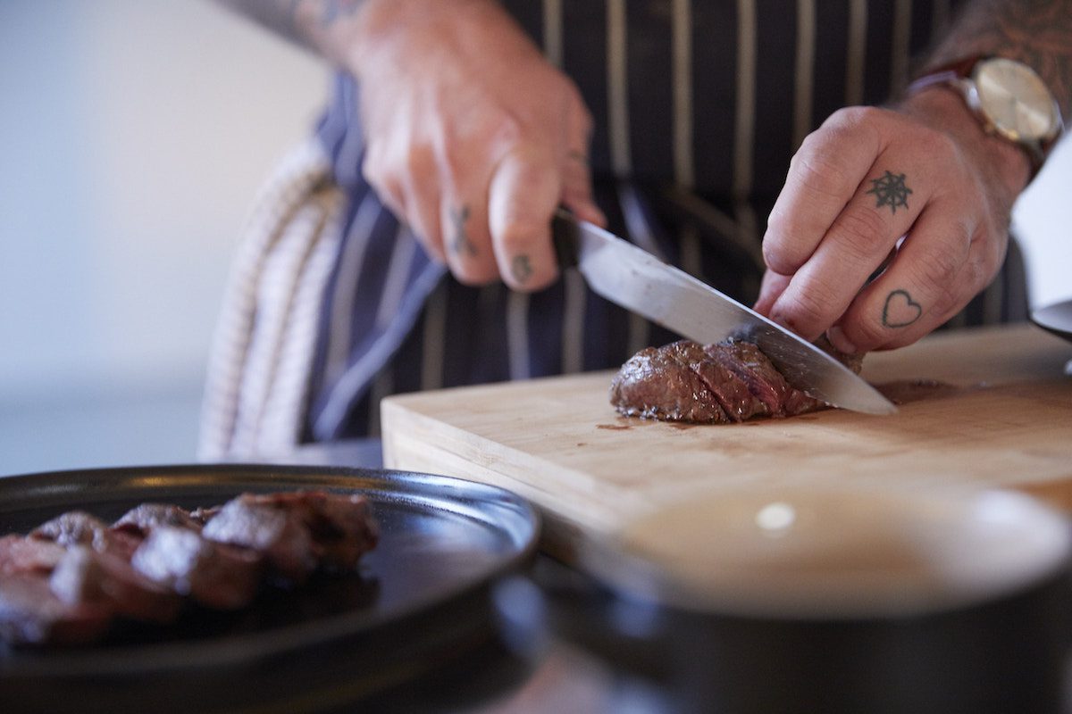 Sure Fire Tips: How to serve the perfect Silver Fern Farms steak 