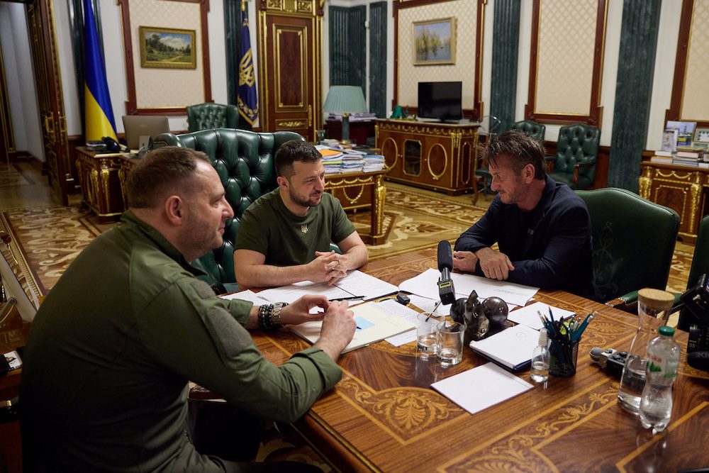 FILE PHOTO: Actor and director Sean Penn attends a meeting with Ukraine's President Volodymyr Zelenskiy, as Russia's attack on Ukraine continues, in Kyiv, Ukraine June 28, 2022.  Ukrainian Presidential Press Service/Handout via REUTERS