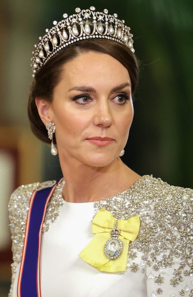 The new Princess of Wales used her jewellery to pay tribute to Princess Diana at King Charles first state banquet as monarch
