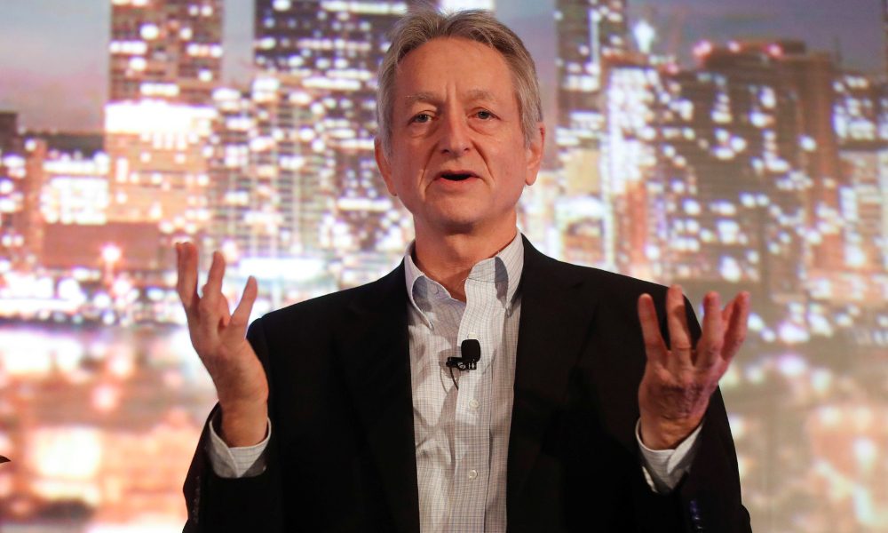 FILE PHOTO: Artificial intelligence pioneer Geoffrey Hinton speaks at the Thomson Reuters Financial and Risk Summit in Toronto, December 4, 2017. REUTERS/Mark Blinch