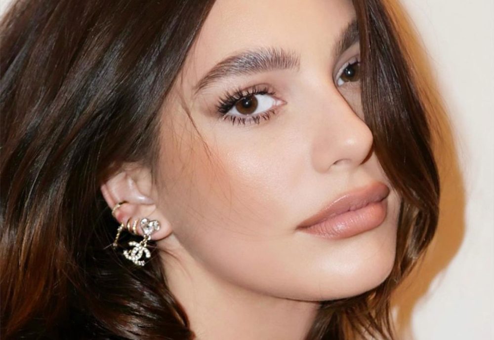 Camila Morrone's makeup artist Harold James brushed up her eyebrows and curled her lashes to help with a bright-eyed beauty look. Image / @CamilaMorrone