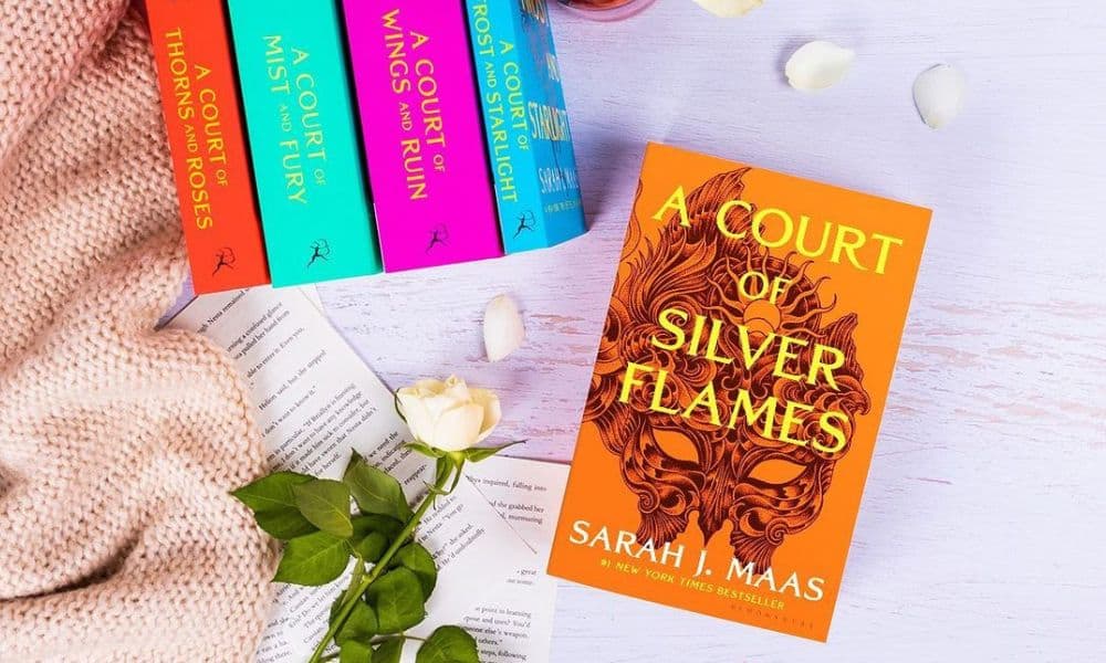 Sarah J Maas's best-selling ACOTAR series.  Image: @sarahjmaas Instagram