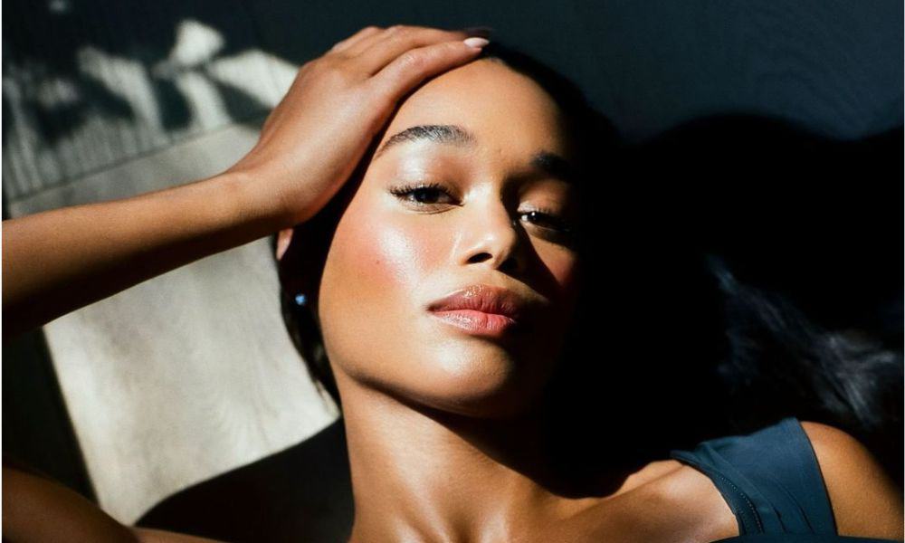 Laura Harrier wearing Hourglass Unreal Liquid Blush in Craft. Photo / Hourglass