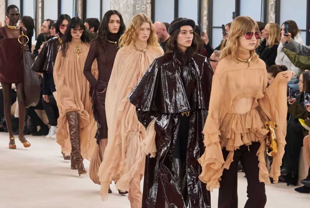 Chloe F/W 24/25 on the runway at Paris Fashion Week. 