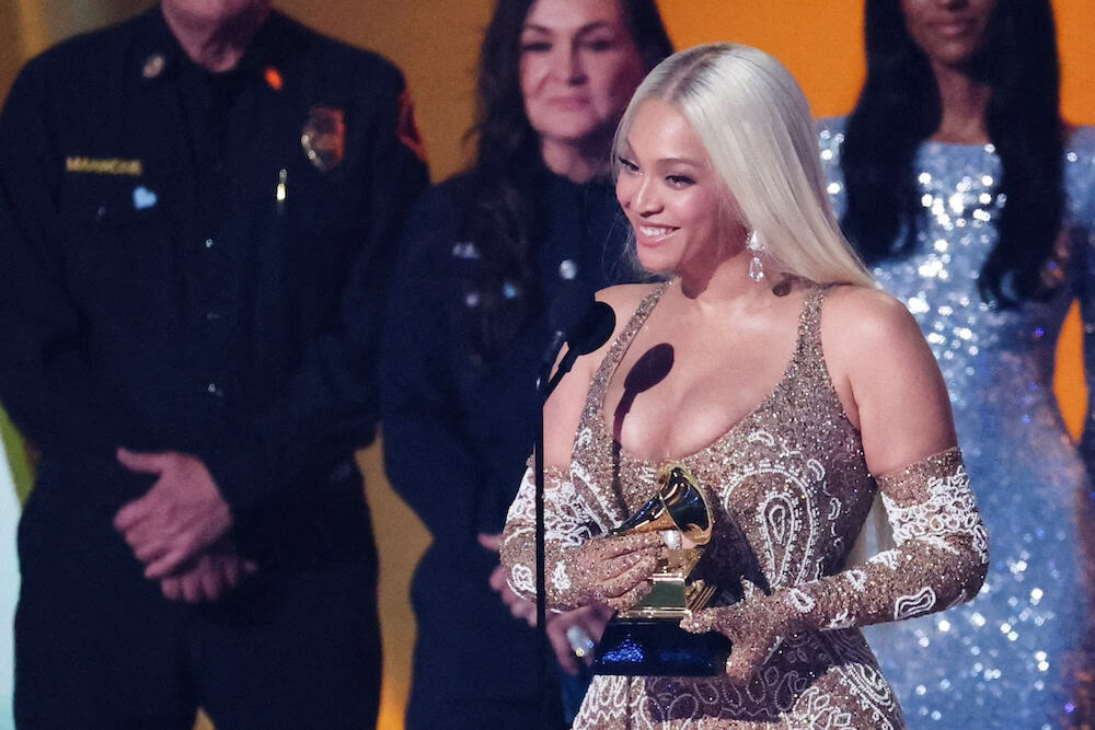 FILE PHOTO: Beyonce receives Album of the Year award for "Cowboy Carter" during the 67th Annual Grammy Awards in Los Angeles, California, U.S., February 2, 2025. REUTERS/Mario Anzuoni/File Photo