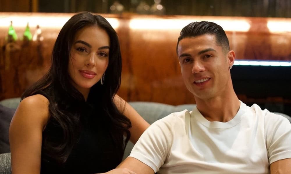 Cristiano Ronaldo Proposes To Partner With Jaw-Dropping Engagement Ring