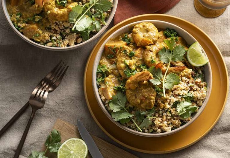 Aromatic Prawns, Lentils and Kale with Cauiflower Rice