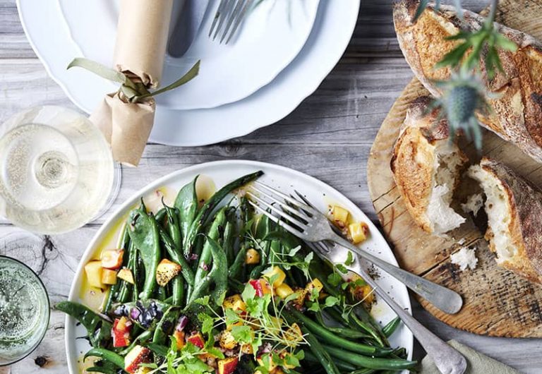 Grilled green beans with grilled peach dressing-uncropped