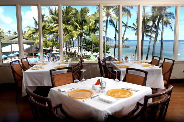 Things to do in Oahu: Visit the Kahala Hotel and Resort
