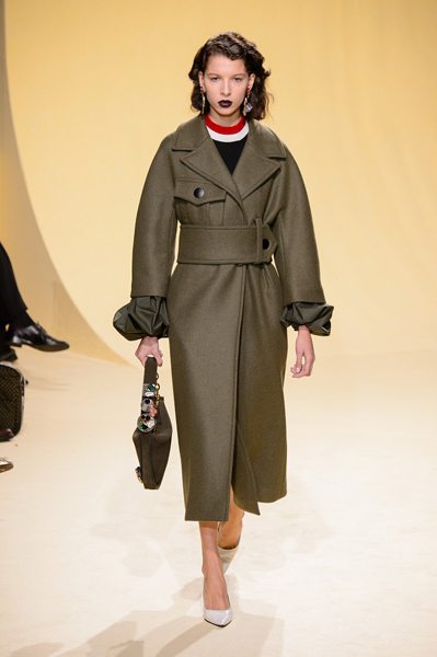 Off the Runway: The Best Coats from Fashion Week | MiNDFOOD | Style