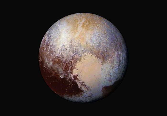 Stunning new images of Pluto